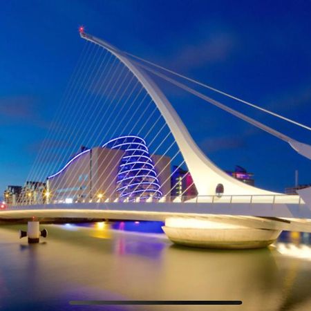 Modern Dublin City Centre ภายนอก รูปภาพ